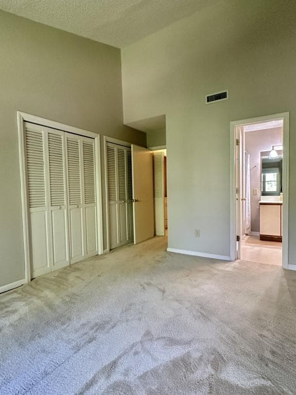 Building Photo - 14 Willow Tree Run