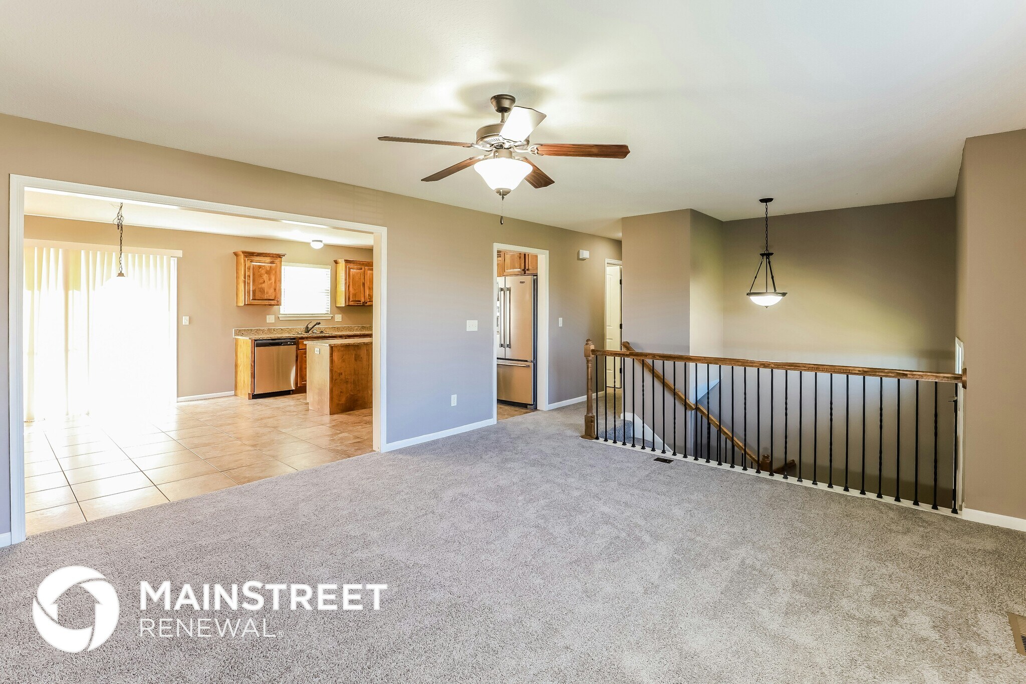 Building Photo - 203 NE Hannah Ct