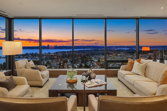 Building Photo - 3Bd/2.5Ba One Lincoln Tower Penthouse