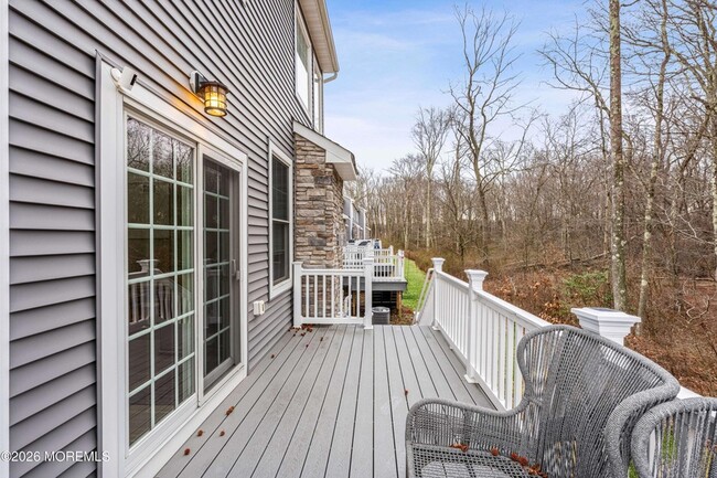 Building Photo - 2 Gonzalez Dr