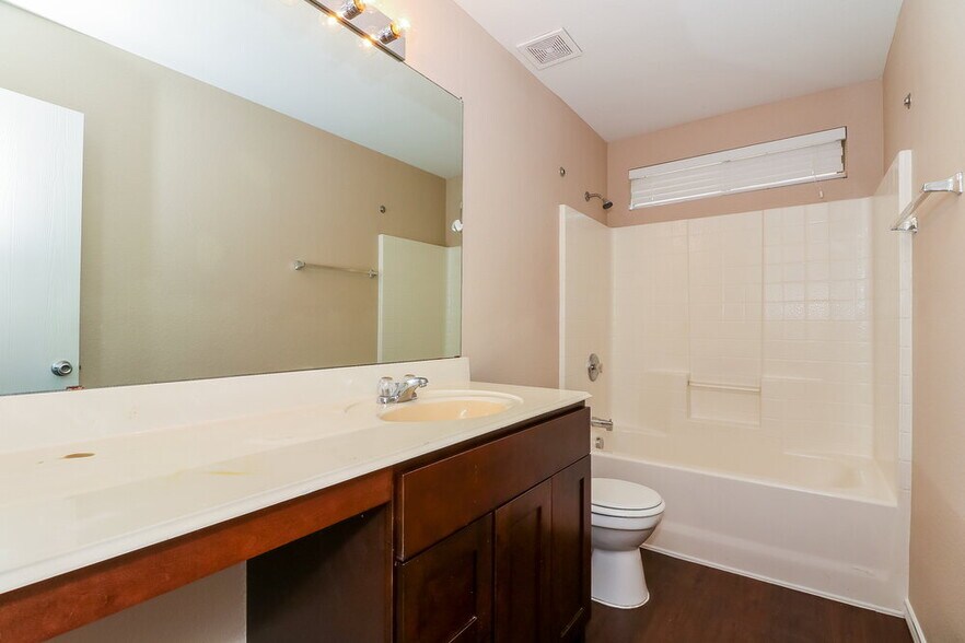 Building Photo - 7307 Fossil Creek Dr