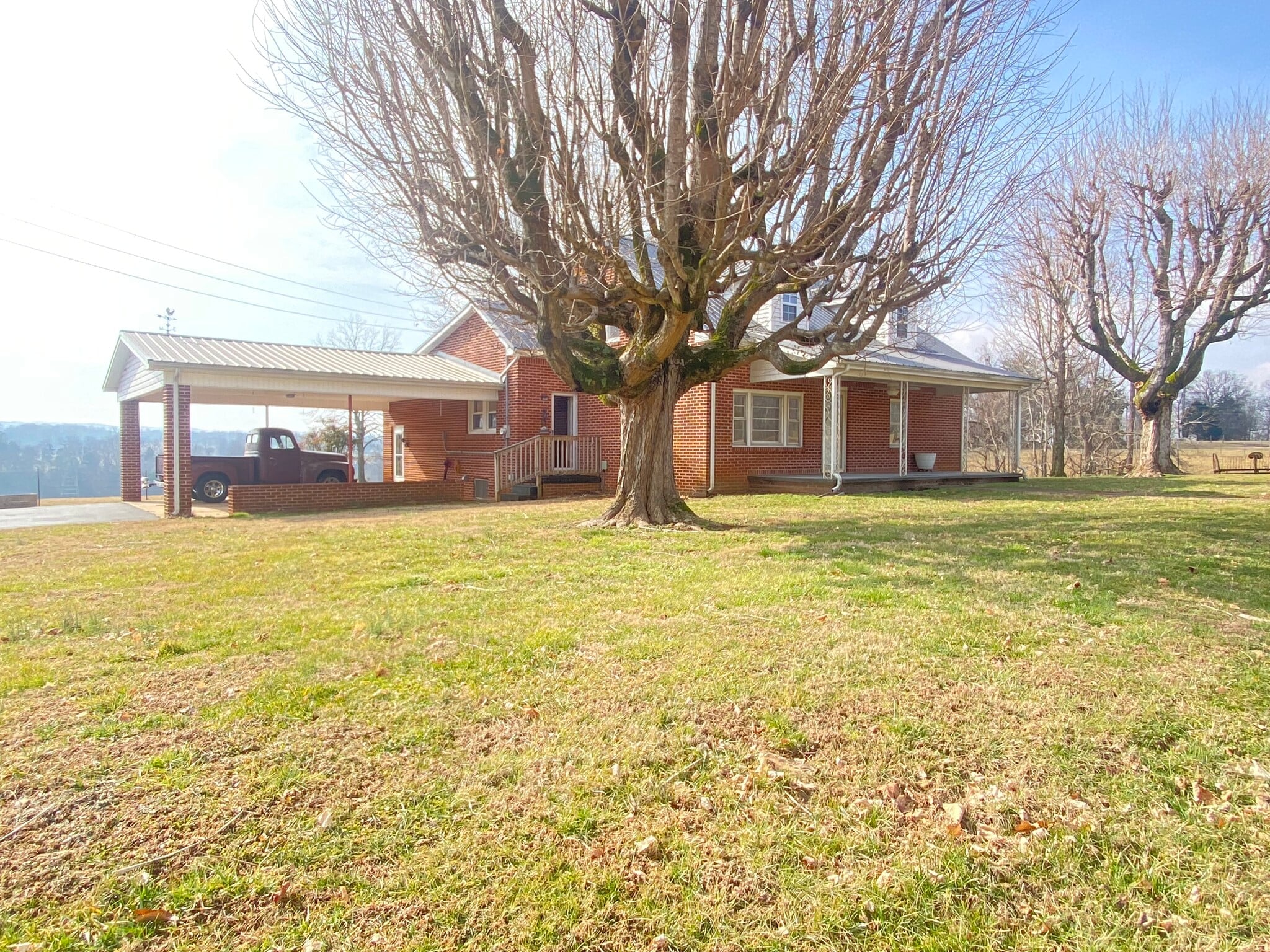 Building Photo - 7440 Mount Herman Rd