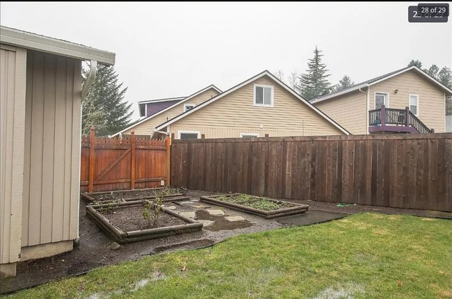 Building Photo - 7639 SW Aldrich Ct