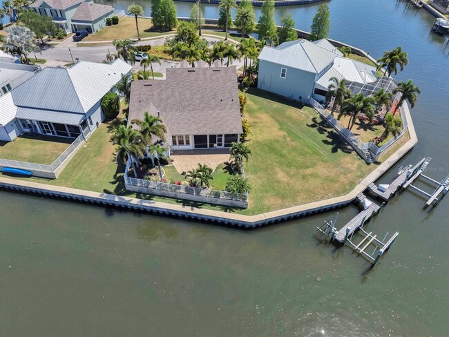 Building Photo - 5704 Sea Trout Pl