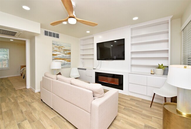Building Photo - 3224 Timmons Ln
