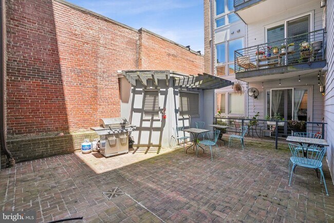 Building Photo - 2920 Georgia Ave NW