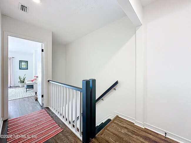 Building Photo - 2009 Seminole Rd