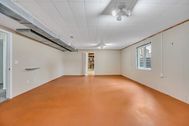 Building Photo - 778 S 410 E