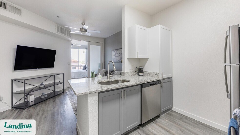 Building Photo - 1811 E Apache Blvd