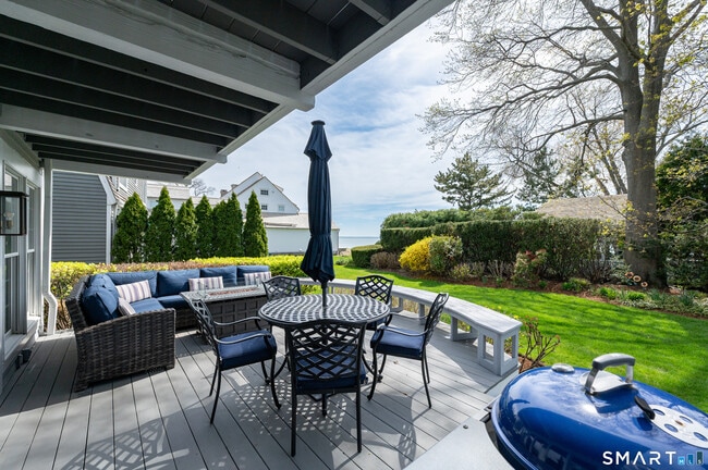 Building Photo - 187 Dolphin Cove Quay