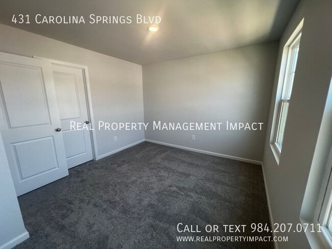 Building Photo - 431 Carolina Spgs Blvd