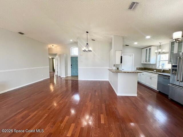 Building Photo - 8045 Bracken Ln