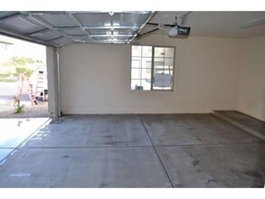 Building Photo - 1715 W Pelican Dr