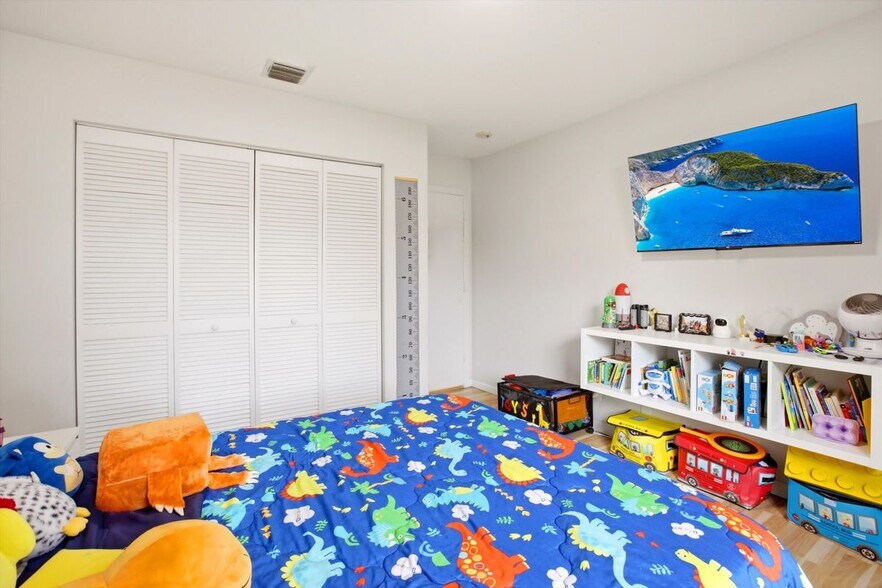 Building Photo - 6298 Harbour Chase Dr