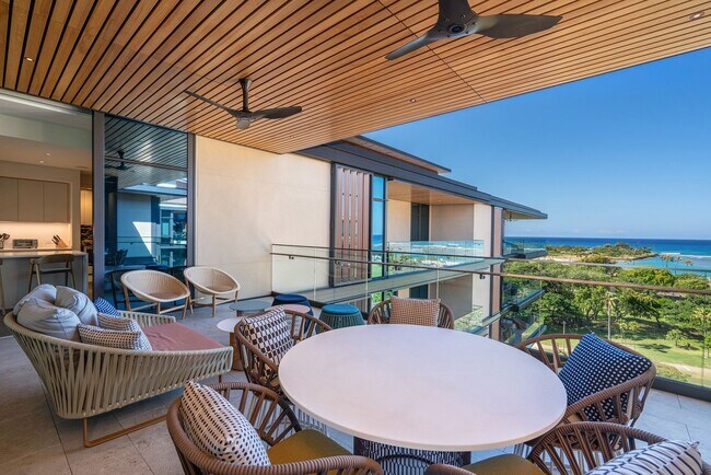 Building Photo - Luxurious 3BR Sky Residence at Park Lane