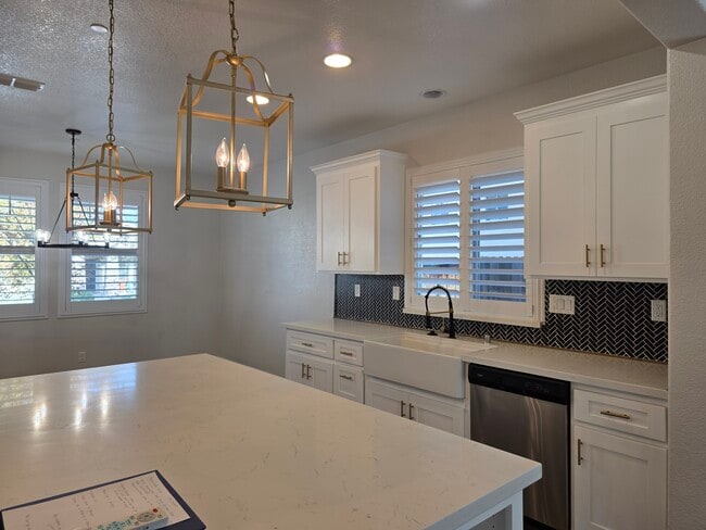 Building Photo - 1994 Newark Way