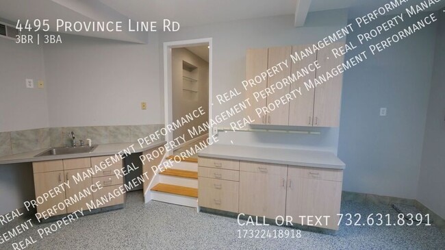 Building Photo - 4495 Province Line Rd