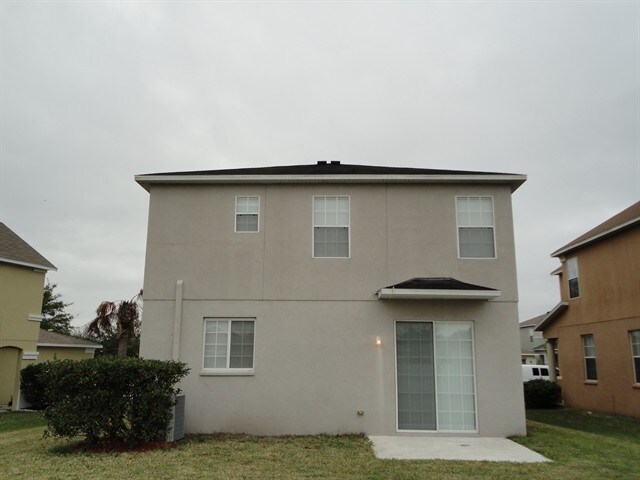 Building Photo - 11112 Silver Fern Way