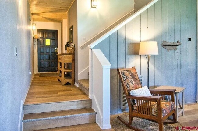 Building Photo - 217 Pinon Causeway