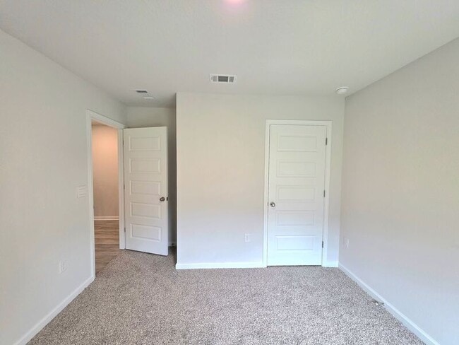 Building Photo - 8617 Tarsus Dr