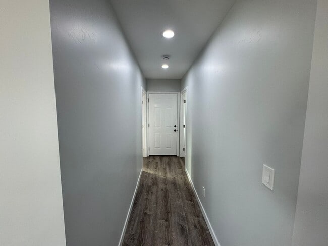 Building Photo - Modern & Newly Renovated 2-Bed, 1-Bath Unit in National City!