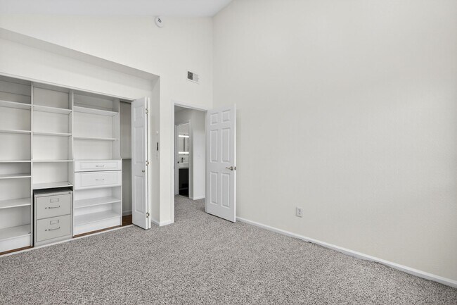 Building Photo - Luxury Living in Danville Ranch – Views, Solar & Prime Location!