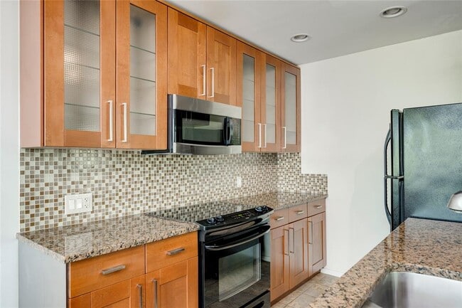 Building Photo - 1511 Shoal Creek Blvd