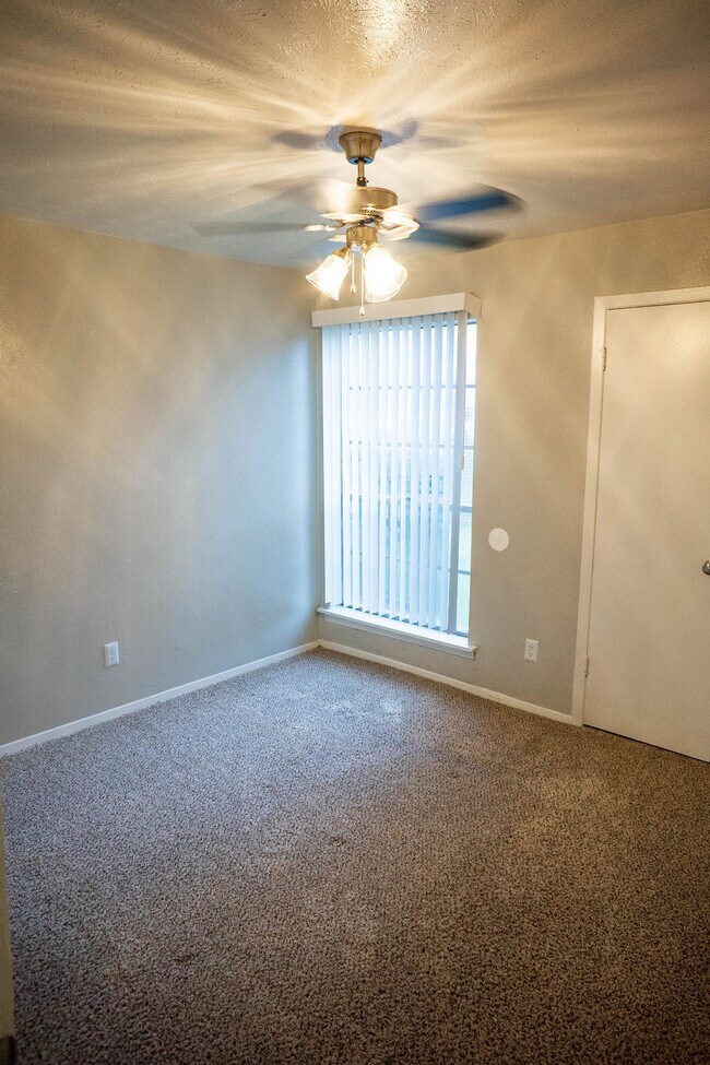 The Gardens of Josey Lane 1937 N Josey Ln Carrollton TX 75006 Apartment Finder