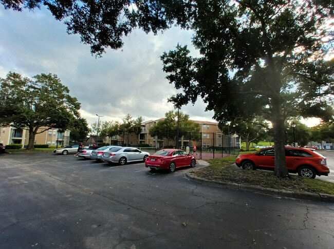 Building Photo - 7330 Westpointe Blvd