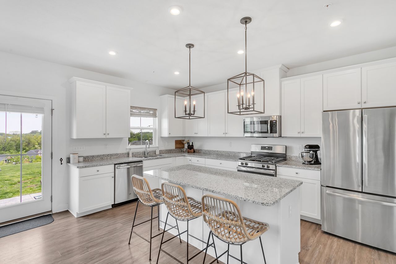 Building Photo - 1206 Clear Springs Dr