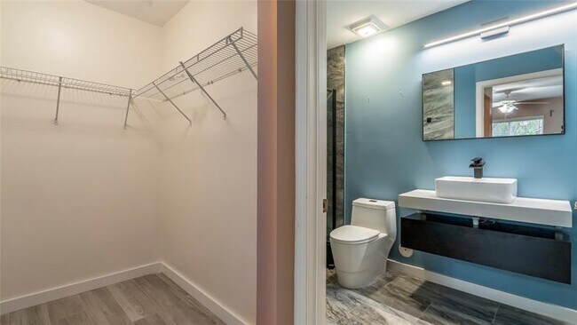 Building Photo - 9800 NW 19th Pl