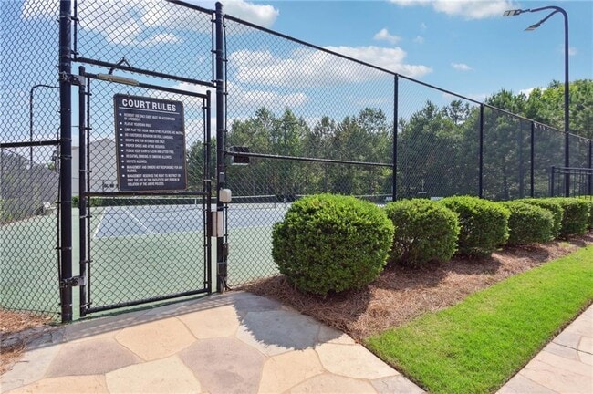 Building Photo - 655 Township Cir