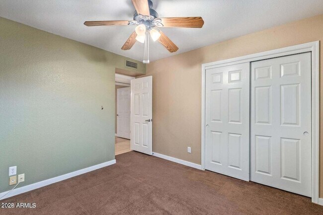 Building Photo - 6501 E Sandra Terrace