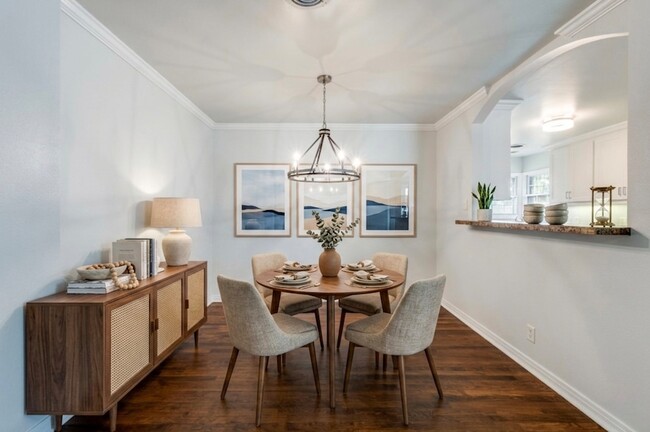 Building Photo - 4812 Wateka Dr