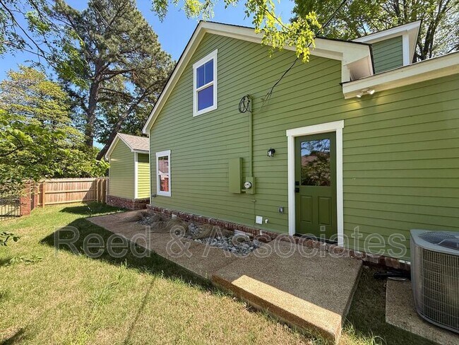 Building Photo - 1711 Miller Farms Rd