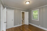 Building Photo - 2410 Dennywood Dr