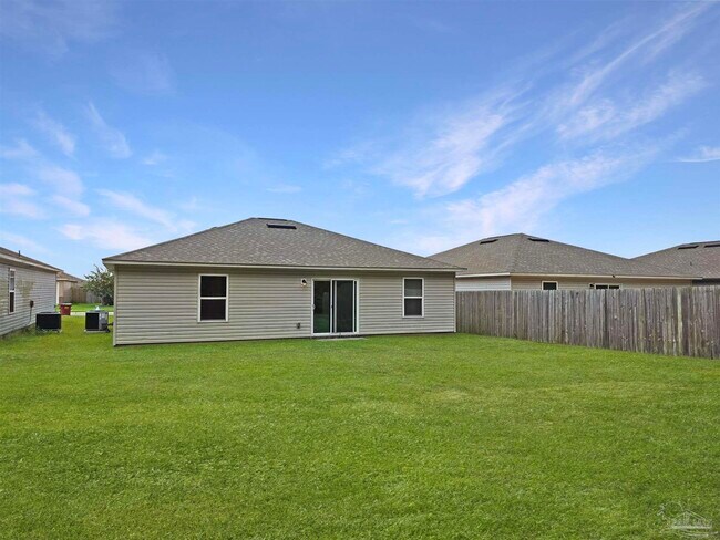 Building Photo - 6465 June Bug Dr