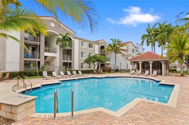 Building Photo - 6851 SW 44th St