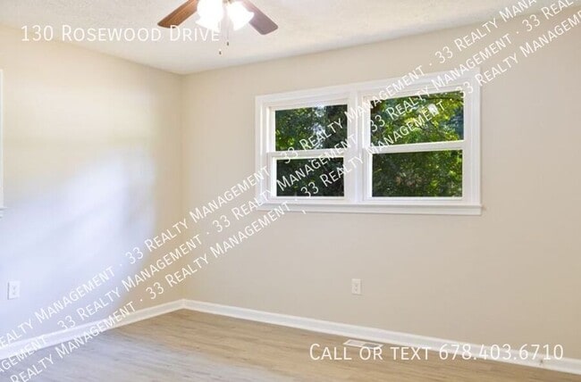 Building Photo - 130 Rosewood Dr