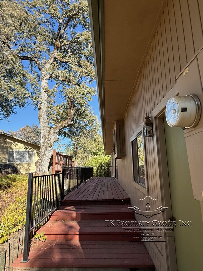 Building Photo - 11611 Sandpiper Way