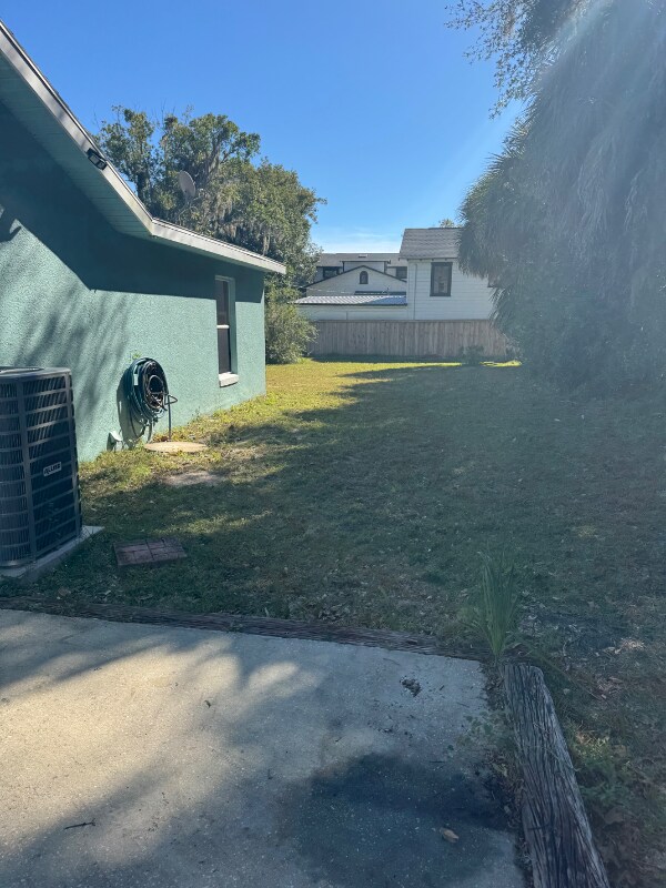 Building Photo - 812 SE 11th St