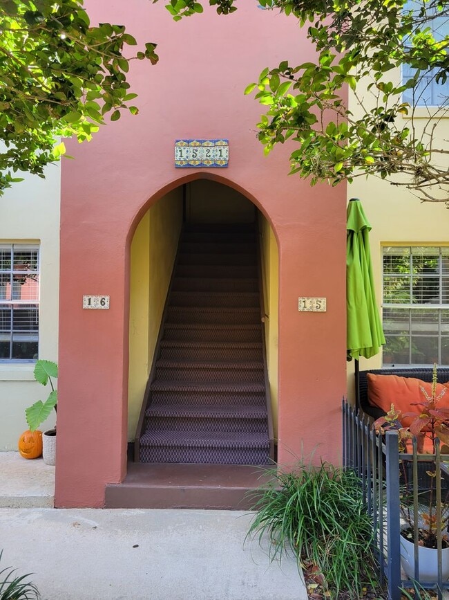 Building Photo - Lake Davis sought after Olde Delaney Square
