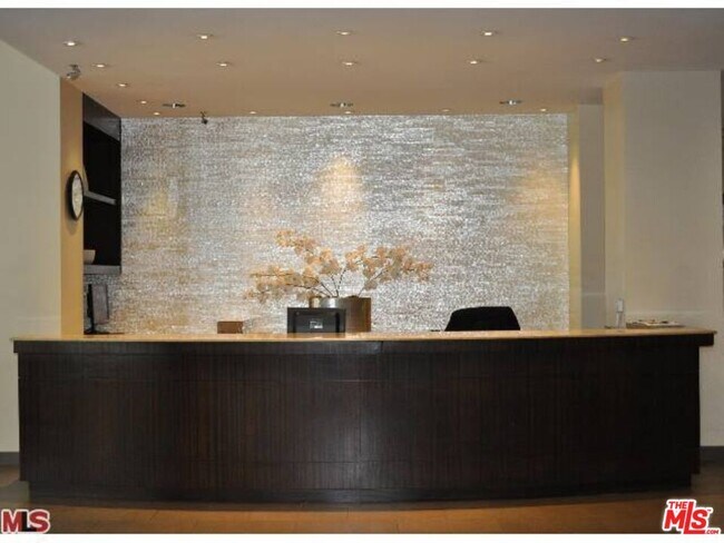 Building Photo - 10501 Wilshire Blvd