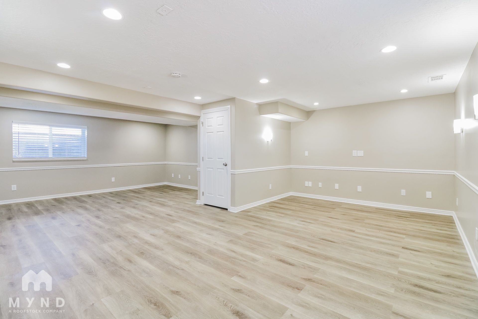Building Photo - 2056 N 1350 W