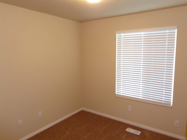Building Photo - 2964 S Fetzer Dr