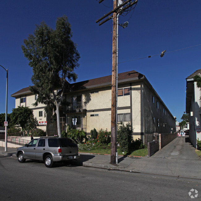 Building Photo - Vineland Apts