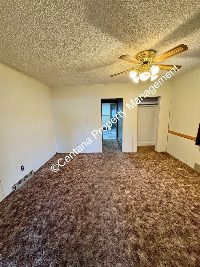 Building Photo - 2 Bedroom 1 bath in heart Butte