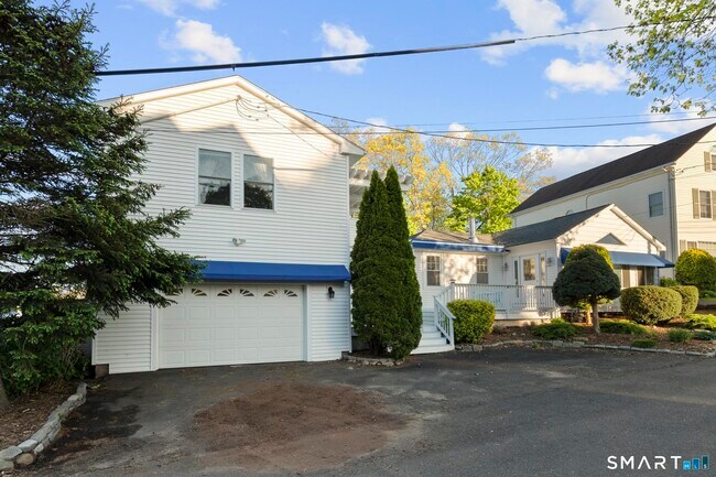 Building Photo - 231 Pawson Rd