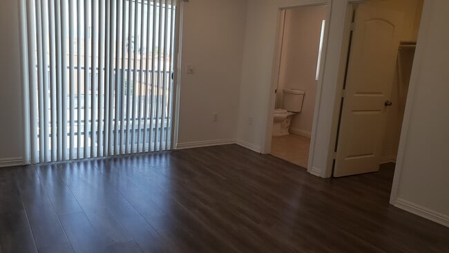 Building Photo - 2057 W Florence Ave