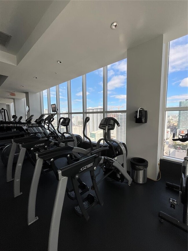 Building Photo - 133 NE 2nd Ave